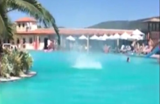 Impressive footage of mini-tornado in swimming pool on Rhodes island (video)
