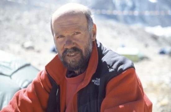 Leader of the Hellas Everest 2004 mission climber Kostas Tzivelekas has died