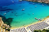App Plazz offers reservation of sun umbrella, beds at Greek beach clubs