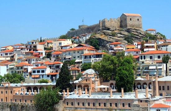 Mετατροπή κτιρίων σε ξενοδοχεία στην Καβάλα και στην Κρήτη