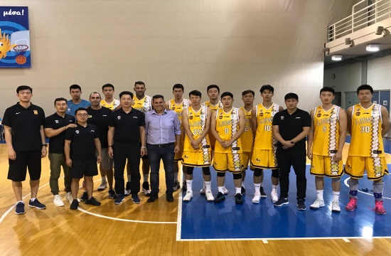 Προβολή των Βορείων Προαστίων: Ο Μπουρούσης έφερε ομάδα μπάσκετ της Κίνας στο ΟΑΚΑ
