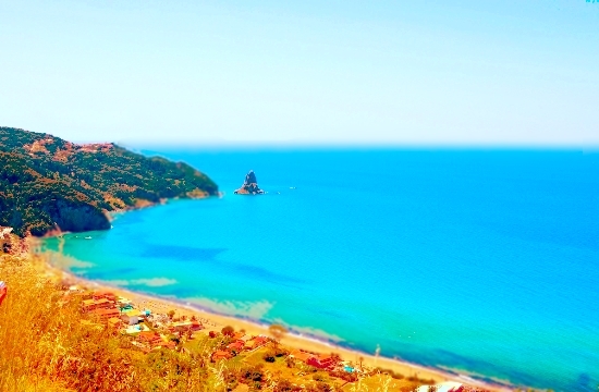 Τravelnpleasure: Αυτές είναι οι 7 καλύτερες παραλίες στη Μεσόγειο - οι 2 ελληνικές