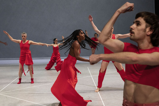 Φεστιβάλ Αθηνών Επιδαύρου | Jan Martens & Dance On Ensemble - Πειραιώς 260, 14 & 15 Ιουλίου
