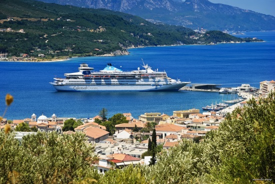Συνεργασία Olympic Holidays- Celestyal | Κρουαζιέρες στα ελληνικά νησιά για τους Βρετανούς τουρίστες