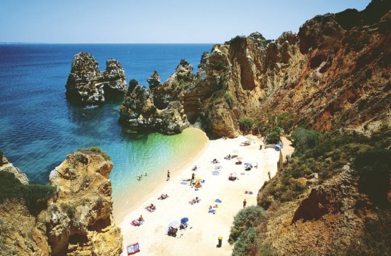 Σε ύφεση ο τουρισμός στην Πορτογαλία