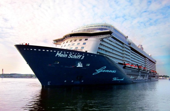 TUI Cruises: Πρόωρο τέλος κρουαζιέρας στην Ελλάδα για 2 Γερμανούς επιβάτες λόγω παραβίασης των κανονισμών