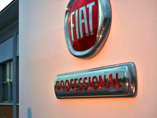 Τα πολλά «επαγγελματικά» πρόσωπα της FIAT - Αποστολή στο Τορίνο