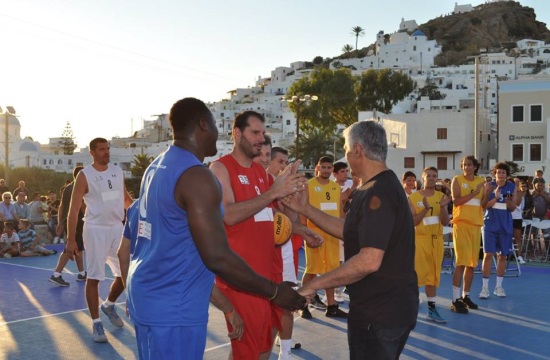 Τα αστέρια του ελληνικού μπάσκετ στην Ίο