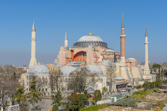 Κωνσταντινούπολη | 25 ευρώ εισιτήριο μόνο στους ξένους τουρίστες στην Αγία Σοφία