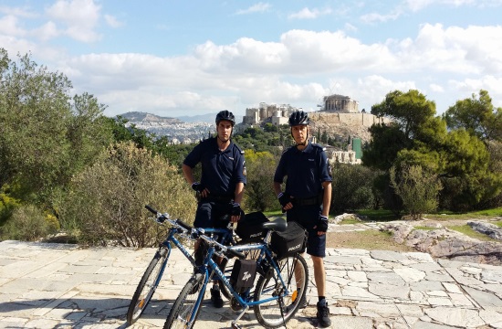 Αστυνομικοί με ποδήλατα σε Αθήνα, Θεσσαλονίκη, Κέρκυρα, Ρόδο, Χανιά και Ναύπλιο