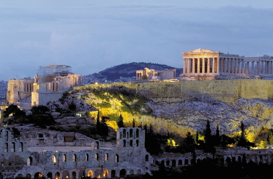 Τουρισμός: Αθήνα και ελληνικά νησιά πόλος έλξης στην Ευρώπη για Καναδούς, Βραζιλιάνους και Αυστραλούς το φθινόπωρο