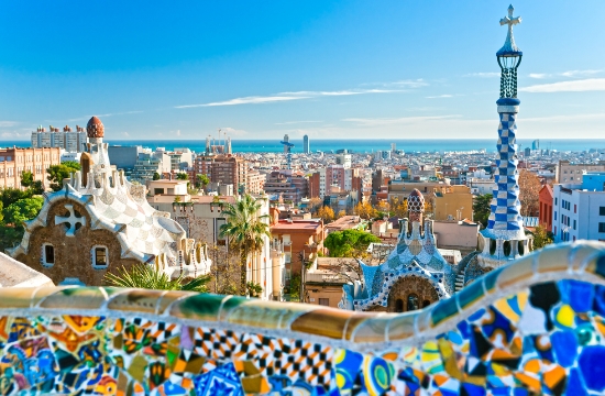 Bαρκελώνη: Περιορίζονται τα γκρουπ τουριστών στο κέντρο της πόλης