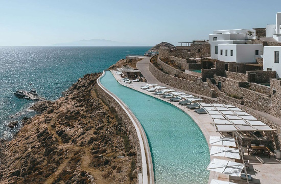 Independent: Τρία Ελληνικά ξενοδοχεία στα 20 καλύτερα της Ευρώπης για το 2023