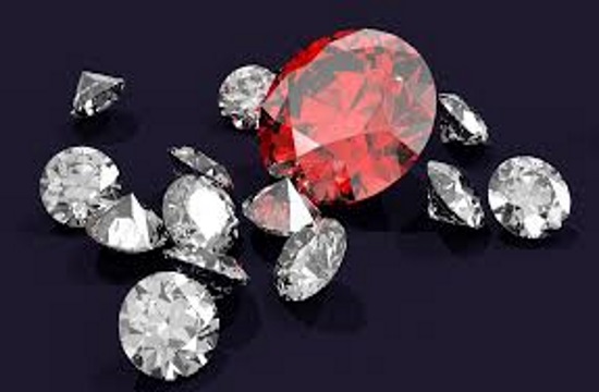 Τα οικολογικά διαμάντια ήρθαν να αντικαταστήσουν τα ματωμένα διαμάντια
