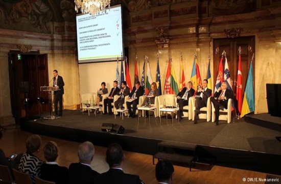 Οικονομικό Φόρουμ της Βιέννης: Ανάγκη επενδύσεων στη ΝΑ Ευρώπη