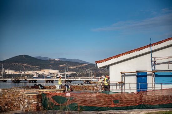 Ανακατασκευή του αναψυκτηρίου στο παραλιακό μέτωπο της Ελευσίνας