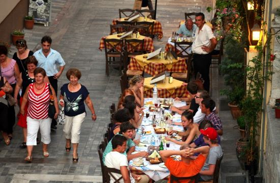 Έντονη εποχικότητα δείχνει ο κύκλος εργασιών σε καταλύματα & εστίαση το α' 3μηνο