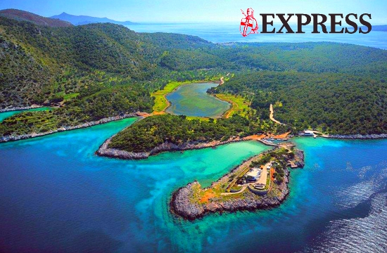 Express: Ανακαλύψτε τον δικό σας νησιωτικό παράδεισο στην Ελλάδα- δείτε ποια 10 νησιά προτείνει