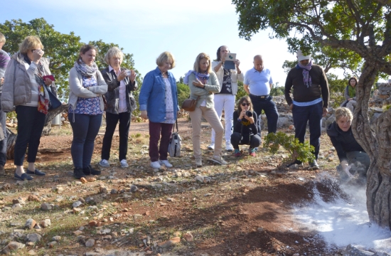 Ένωση Ξενοδόχων Χίου: Fam trip για ξένους δημοσιογράφους και t.o's