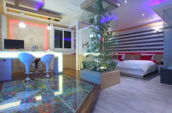 Πράσινο φως για 2 νέα πολυτελή ξενοδοχεία σε Σαντορίνη και Πάρο