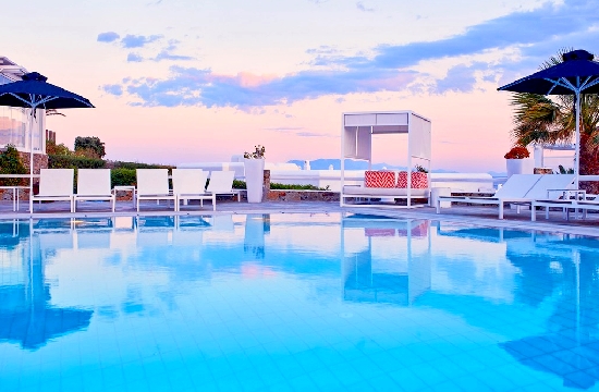 Condé Nast Traveller: 6 ελληνικά ξενοδοχεία στα κορυφαία του κόσμου το 2017