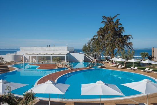 TripAdvisor: Αυτά είναι τα 25 καλύτερα ελληνικά ξενοδοχεία για το 2019