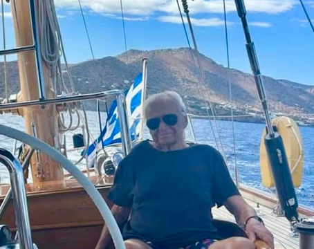 Aπεβίωσε ο ιδρυτής του πολυτελούς τουρισμού στην Ελλάδα Σπύρος Κοκοτός