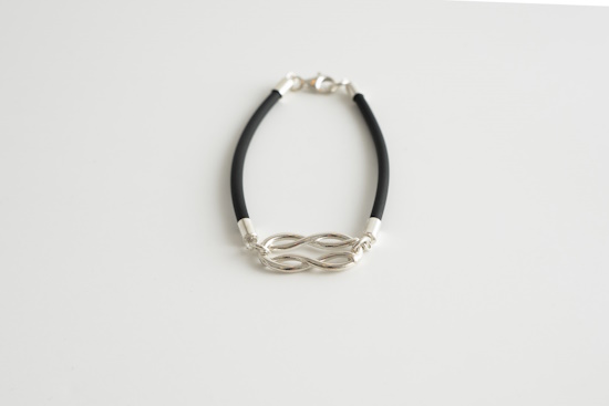 Cycladic Shop | Μουσείο: Nέα σειρά αντικειμένων εμπνευσμένη από έκθεση για τις Κυκλαδίτισσες