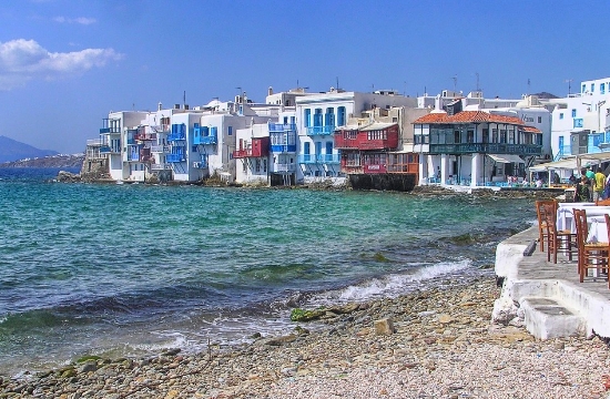 Διακοπές το Φθινόπωρο στη Μύκονο προτείνουν διεθνή μέσα ενημέρωσης