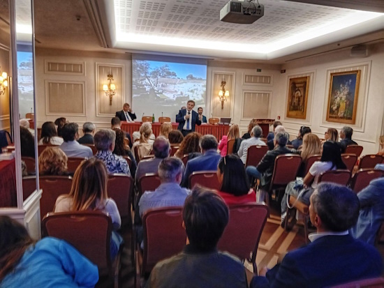 Προβολή της Κρήτης και της Χίου στη Νότια Ιταλία - εκδήλωση στη Νάπολη