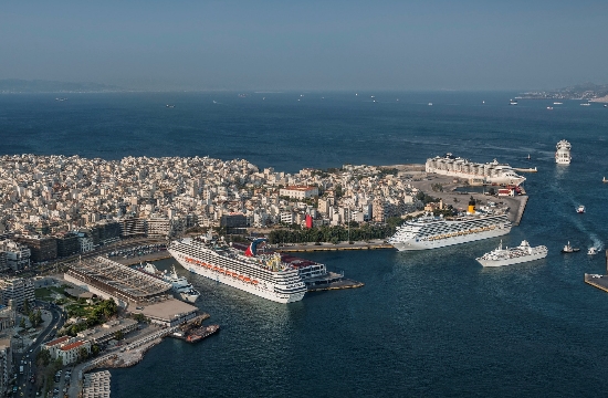 Περισσότερα κρουαζιερόπλοια φέτος στο λιμάνι του Πειραιά