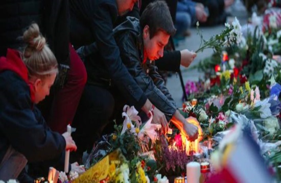 Stratfor: Οι επιθέσεις στο Παρίσι αποδυναμώνουν τη συνθήκη Σένγκεν