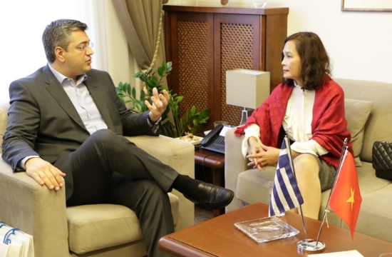 Περιφέρεια Κ. Μακεδονίας: Συνάντηση με τον πρέσβη του Βιετνάμ- ο τουρισμός στην ατζέντα