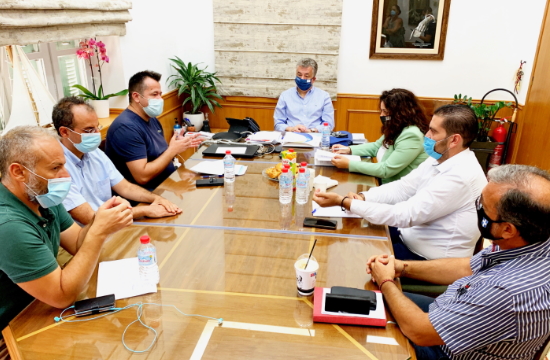Περιφέρεια Κρήτης: Παρουσίαση του «Επιμορφωτικού Προγράμματος για τη σύνδεση Πρωτογενούς και Τουριστικού Τομέα»