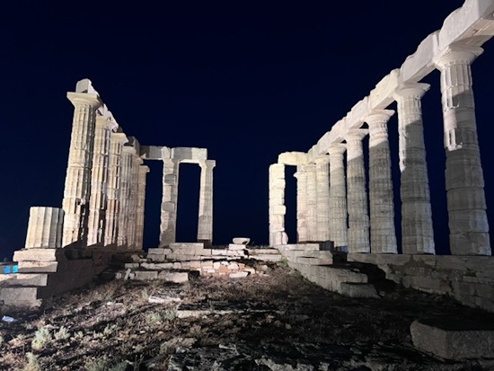 Νέος φωτισμός ανάδειξης του Ναού του Ποσειδώνα στο Σούνιο