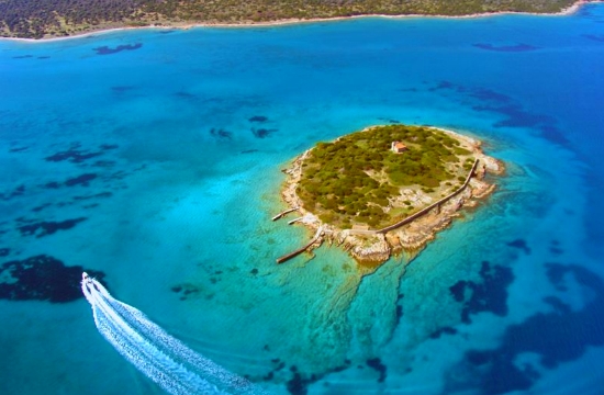 CNT: Ένα ελληνικό νησί στα καλύτερα ιδιωτικά στον κόσμο για διακοπές απομόνωσης