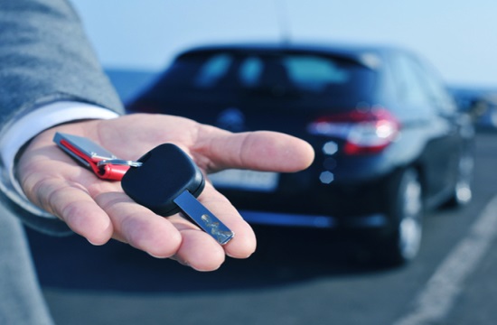 Rent a Car: Σύγχυση με τις άδειες οδήγησης που απαιτούνται για ενοικίαση οχημάτων