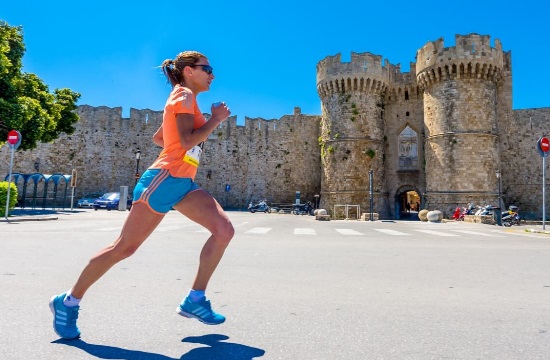 Run for Tourism: Το Ν. Αιγαίο και το υπ. Τουρισμού τρέχουν στον Διεθνή Μαραθώνιο Ρόδου