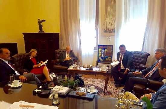 Ρόδος: Συνάντηση ξένων πρέσβεων με το δήμαρχο για κοινές πρωτοβουλίες
