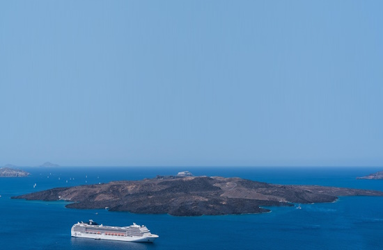 Θετική έκπληξη: Την Κυριακή 23 Μαρτίου η πρώτη κρουαζιέρα στη Σαντορίνη για το 2025