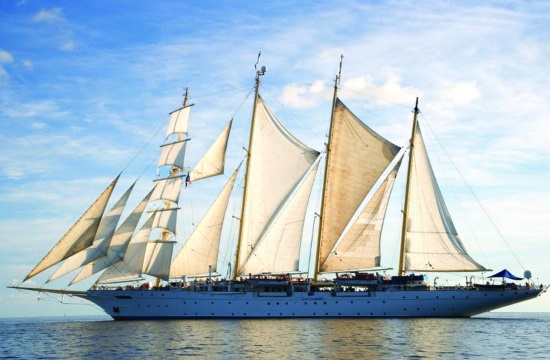 Star Clippers: Η Μήλος νέος προορισμός κρουαζιέρας στα Ελληνικά νησιά για το 2023