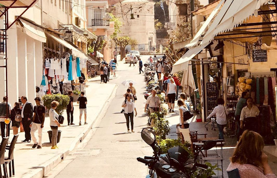Το καλοκαίρι φεύγει. Η μαγεία της Ελλάδας παραμένει