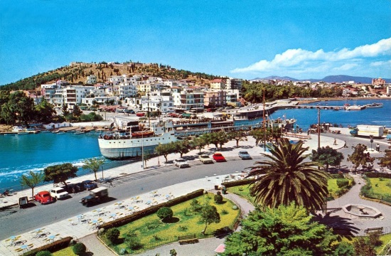 Άδειες για αλλαγή χρήσης κτιρίων σε ξενοδοχεία στον Πειραιά και στη Χαλκίδα