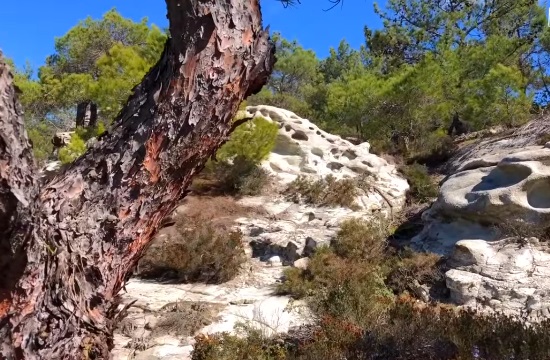 Εντυπωσιακό σεληνιακό τοπίο στη Χίο