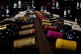 73 εκατ. μπουκάλια ιταλικό κρασί θα καταναλώσουν οι τουρίστες