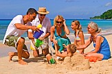 Βρετανικός τουρισμός: Το 54% των οικογενειών σχεδιάζουν να κάνουν διακοπές παρά την ακρίβεια