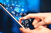 “Mobile is the king” | 3,8 τρισ. ώρες στο κινητό τους αφιέρωσαν οι χρήστες το 2021
