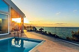 Cavo Mare Deluxe Villas | Λ.Μαυρίκου: Οι διακοπές είναι κυρίως "συναίσθημα" - Μεγάλη τιμή και ευθύνη οι 5άστερες κριτικές των πελατών