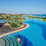 Astir Odysseus Resort and Spa: To ξενοδοχείο με τη μεγαλύτερη πισίνα στην Ελλάδα