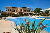 Ξενοδοχεία | Στην οικογένεια Νικολαΐδη το 50% του Aphrodite Hills στην Κύπρο
